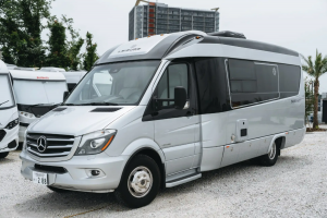 高級海外製キャンピングカーを半額で！「RMS CAMPER RENTAL」に新車両3台を追加