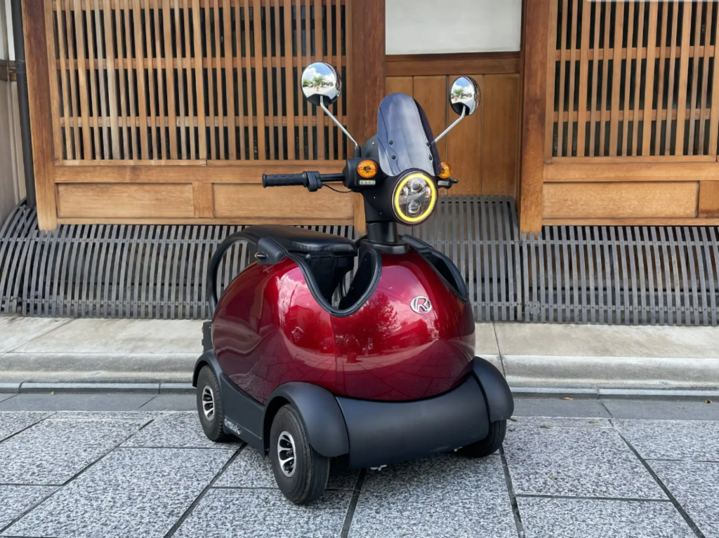 京都市とテムザック、次世代スマートモビリティ『RODEM』1台を無償貸与で連携強化