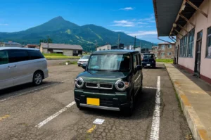 猪苗代駅前で無人カーシェア実証、観光客と地域住民向けに車両貸出