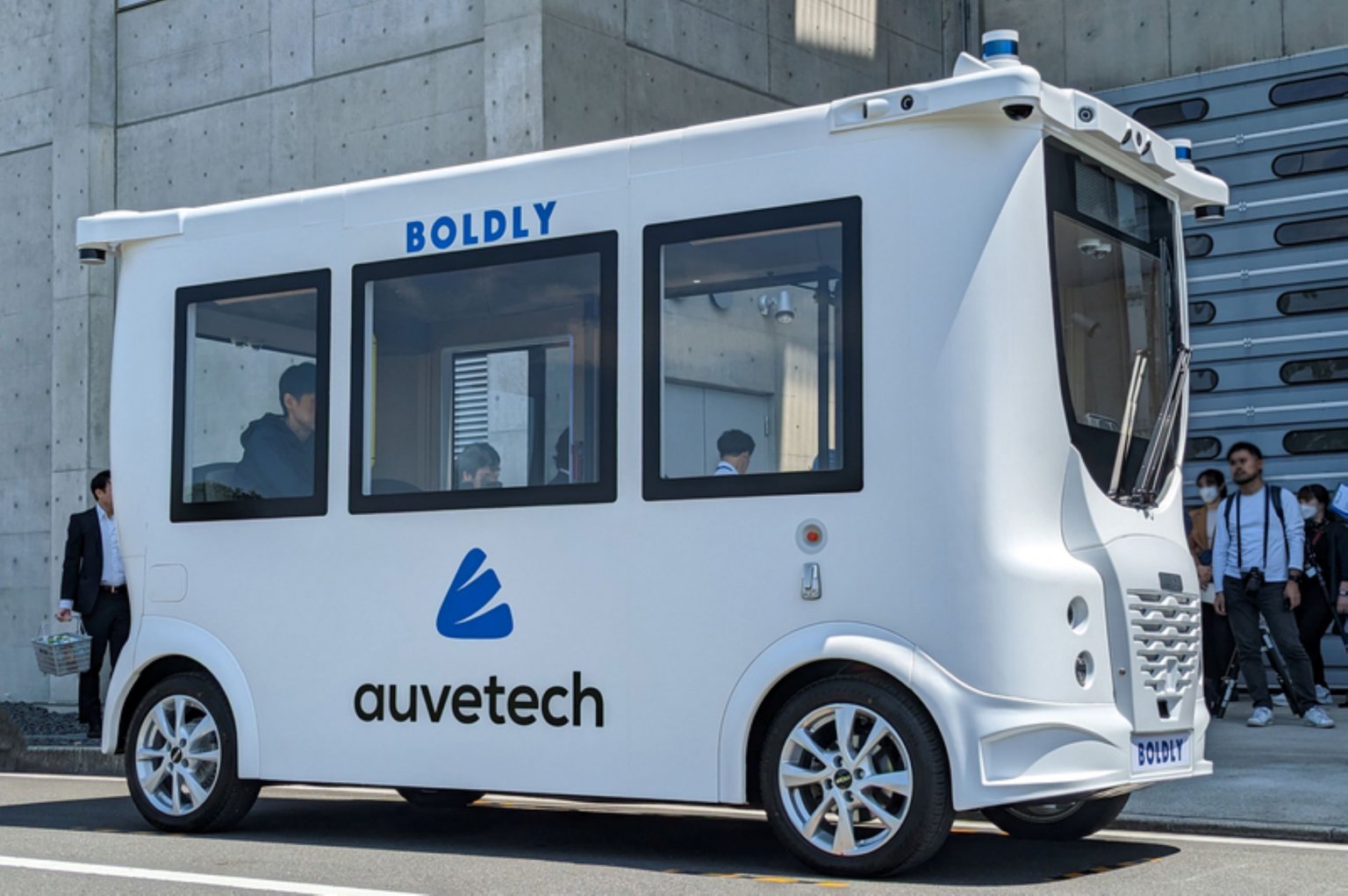 BOLDLYが新型自動運転EV MiCaを披露！2023年夏に公道走行予定