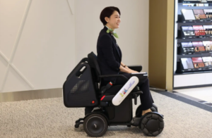 中部国際空港、WHILL自動運転サービスを正式導入 － 快適な移動体験を提供